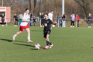 Bild 138 - wBJ SV Wahlstedt - SV Henstedt Ulzburg : Ergebnis: 0:1
